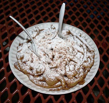 A sweet treat for two. California Exposition & State Fair, Sacramento