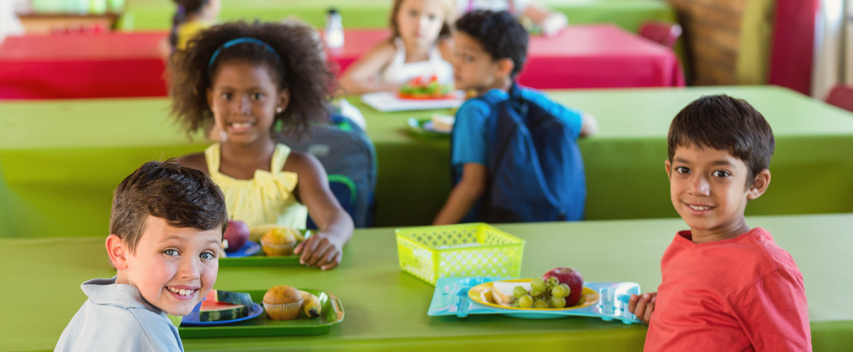 Children eating balanced meals