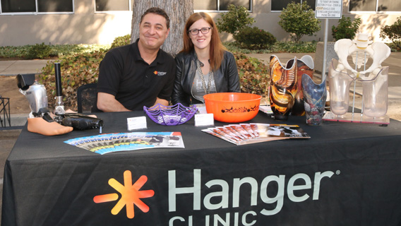 hanger orthodics display table