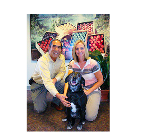 Handler Jennifer and Detector Dog Tassie with Secretary A.G. Kawamura in 2009
